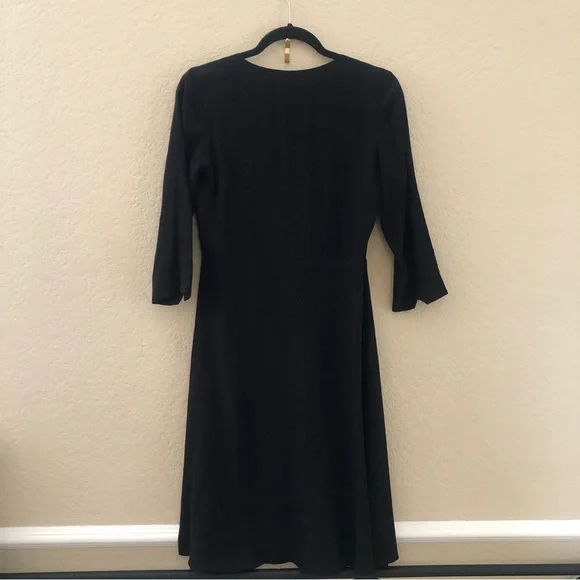 Sézane Anny Silk Wrap Dress - Picture 4 of 8